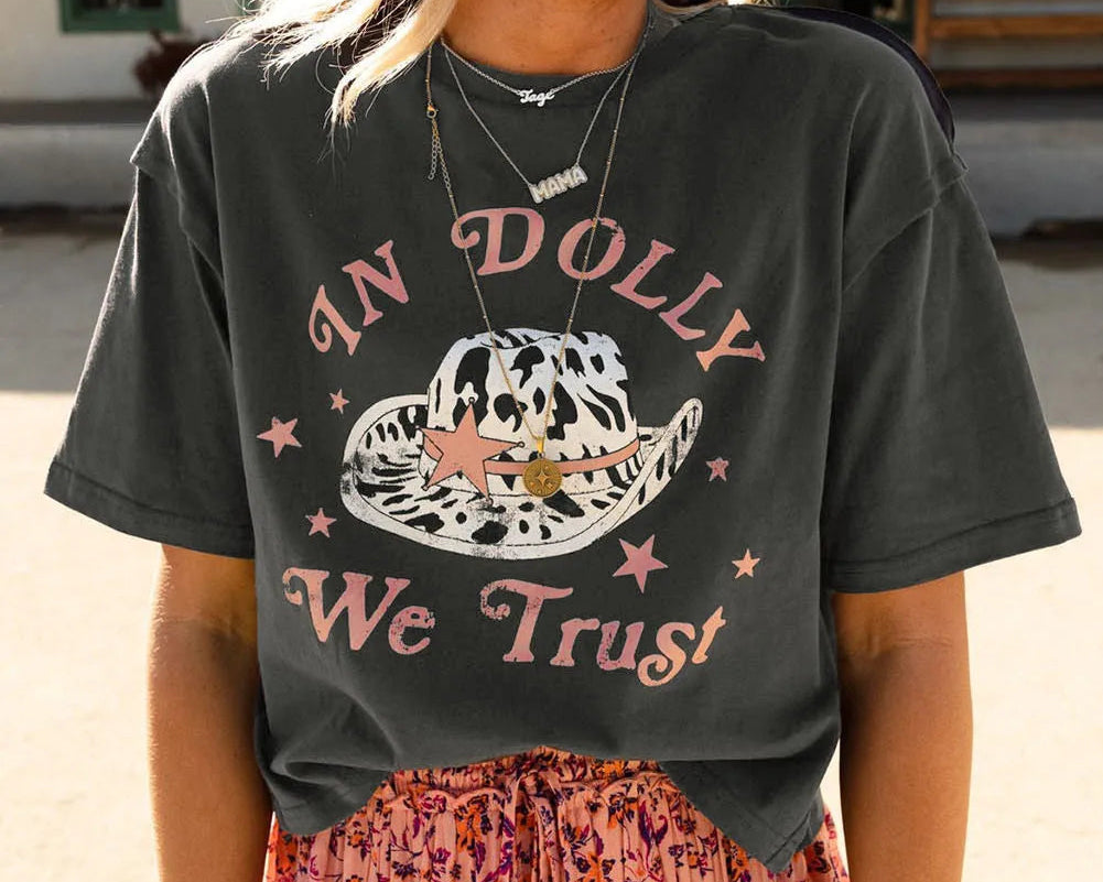 'In Dolly We Trust' Semi Crop Tee