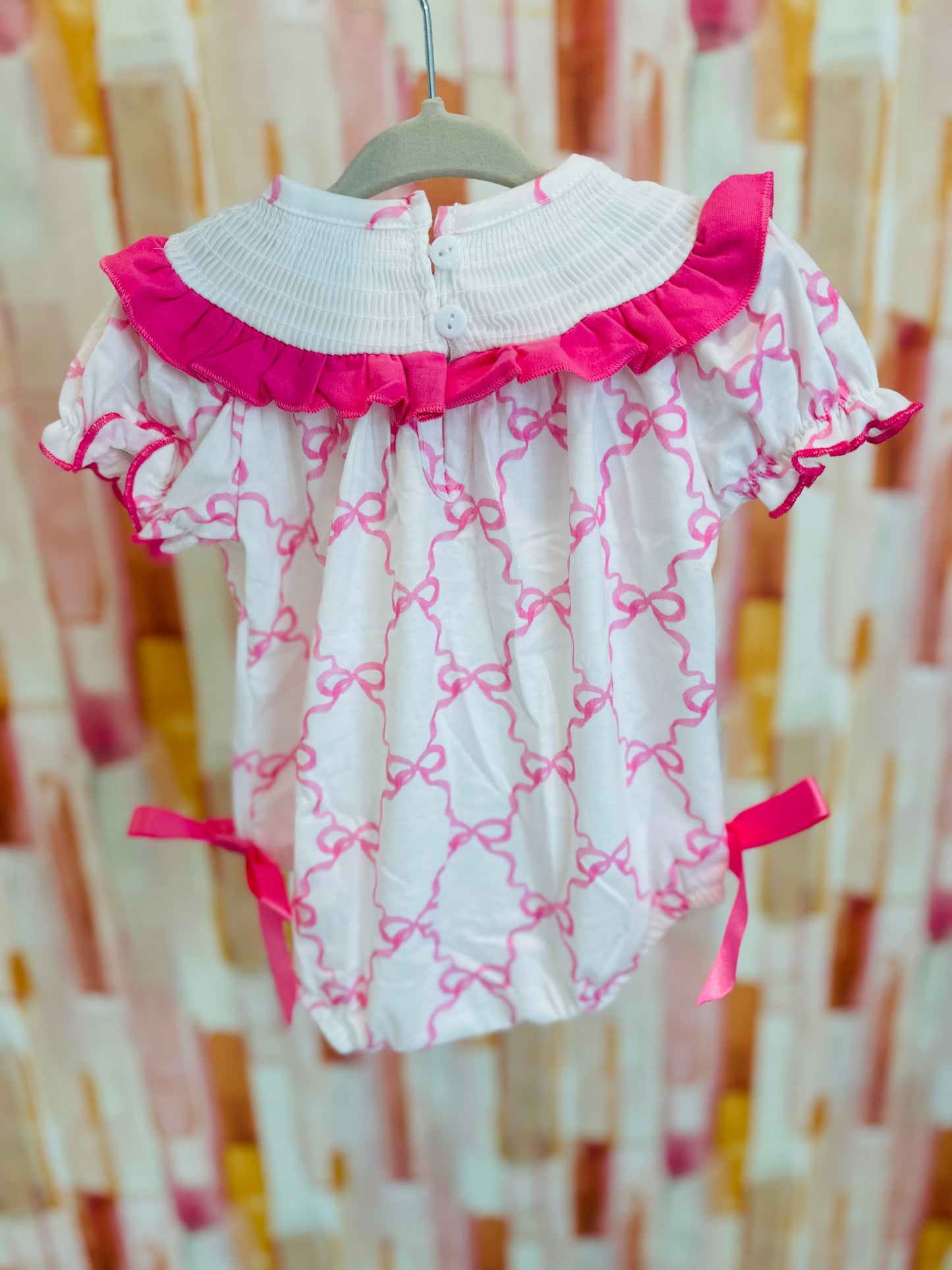 Pink & White Bow Bubble